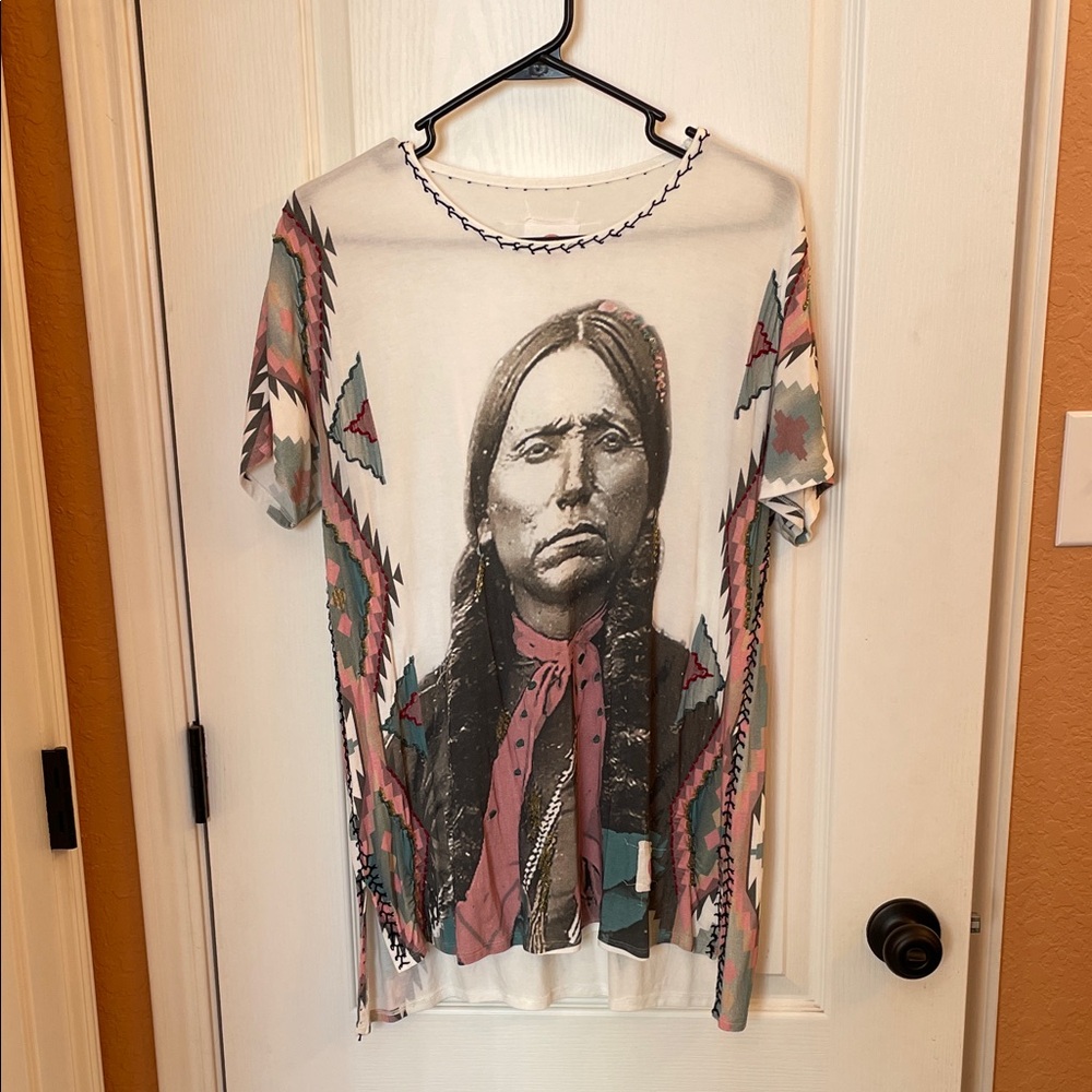 Double D Ranch Graphic Print T-Shirt with Native American Design